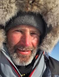INTERVIEW – Frank van Zwol Van beroep avonturier De onbegaanbare natuur van Groenland!